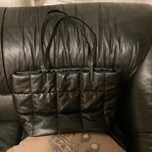 Victoria’s Secret Classic Tote Bag - Picture 3 of 7